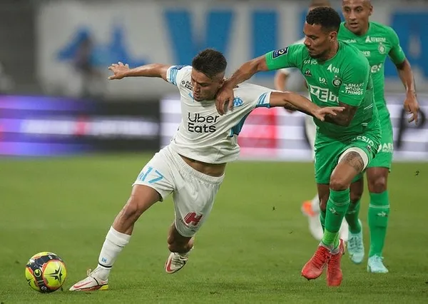 fransada-cengiz-under-firtinasi-marsilyada-4-macinda-3-golunu-atti-1630210066292.jpg Fransa'da Cengiz Ünder fırtınası! Marsilya'da 4. maçında 3. golünü attı-3