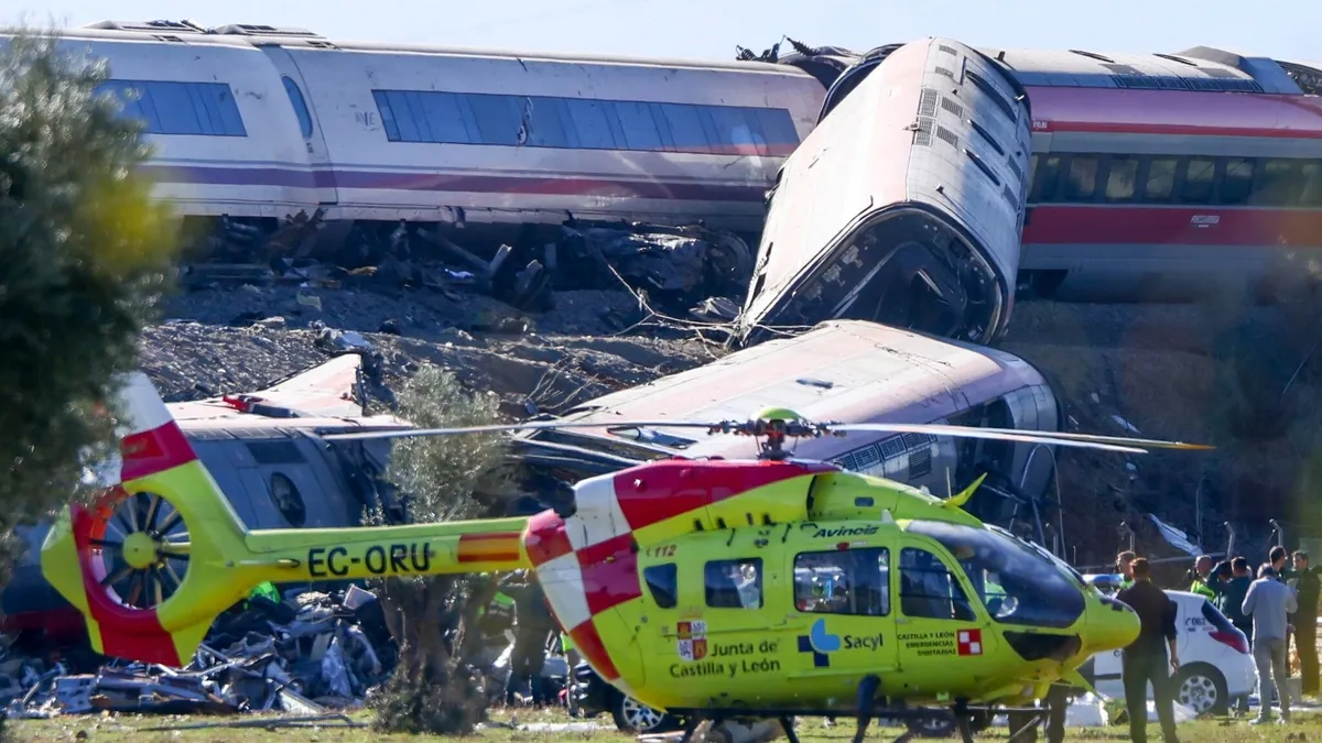 İspanya'da facia gibi tren kazası! Onlarca ölü onlarca yaralı: 3 günlük yas ilan edildi