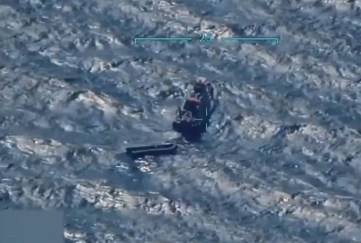 Yunan ölüme itti Sahil Güvenlik kurtardı