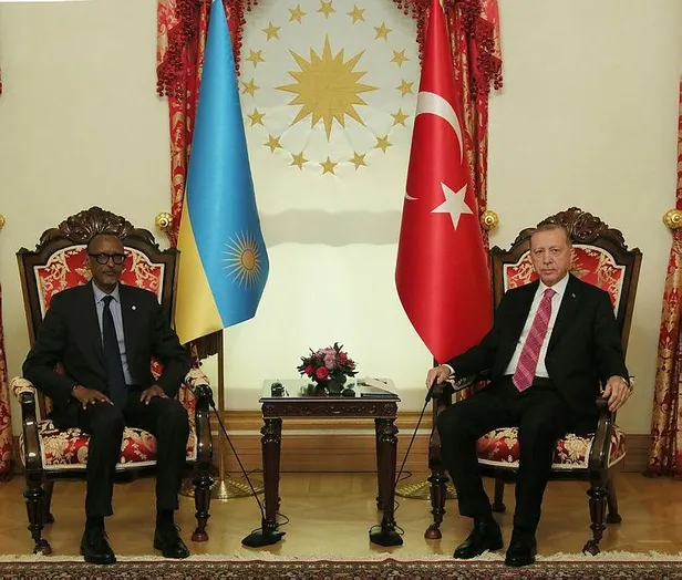 son-dakika-baskan-erdogandan-dolmabahcede-ust-uste-kritik-kabuller-1639758296317.jpeg Son dakika: Başkan Erdoğan'dan Dolmabahçe'de üst üste kritik kabuller-8