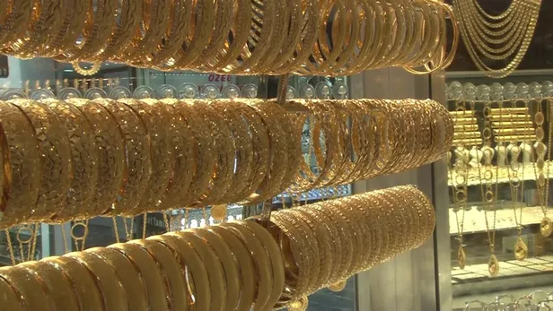 altin-fiyatlari-duser-mi-yukselir-mi-20-ocak-2022-dolar-dusecek-mi-yukselecek-mi-uzman-yorumlari-1642687460112.jpg Altın fiyatları düşer mi, yükselir mi? 20 Ocak 2022 dolar düşecek mi, yükselecek mi? Uzman yorumları...-5