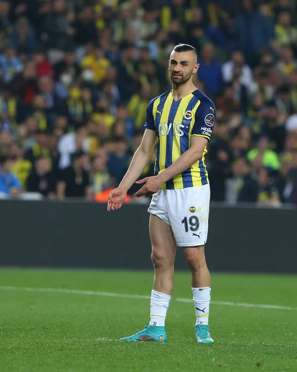 serdar-dursun-vedat-murici-yakaladi-van-persieden-sonra-en-iyi-ikinci-performans-1653213912282.jpg Serdar Dursun Vedat Muriç'i yakaladı! Van Persie'den sonra en iyi ikinci performans...-5