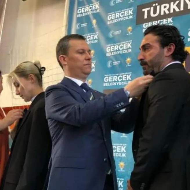 Gelecek Partisi’nde istifa depremi!