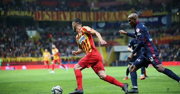 Son dakika Galatasaray haberleri... Cimbom da yarışa girdi! Flaş Onur Bulut hamlesi
