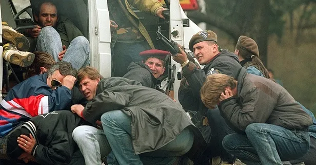 Saraybosna safarisinde yeni tanıklar ortaya çıktı: Hamileleri ve çocukları vurup ziyafet çektiler