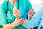 KPSS şartsız: İŞKUR 1350 sağlıkçı ve sekreter alımı yapacak! Hasta kayıt görevlisi, klinik destek elemanı, diş teknisyeni...