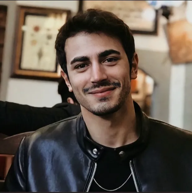 Survivor 2021'in yakışıklıları Emin Günenç ve Yiğit Poyraz'ın bu görüntülerine hazır mısınız! Bu durumlarını bilmezdik meğer ikisi...-6