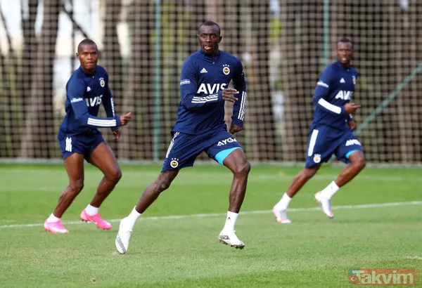 SON DAKİKA: Erol Bulut'tan büyük revizyon: İşte Gençlerbirliği-Fenerbahçe maçının muhtemel 11'leri! - 4