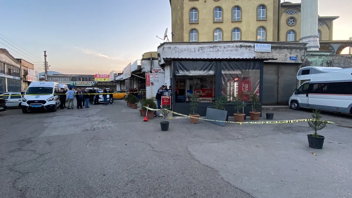 samsundaki-asim-cerrah-cinayetinde-yeni-gelisme-suc-orgutu-davasina-baglandi-1782910824847.jpeg Samsun'daki Asım Cerrah cinayetinde yeni gelişme! Suç örgütü davasına bağlandı-3