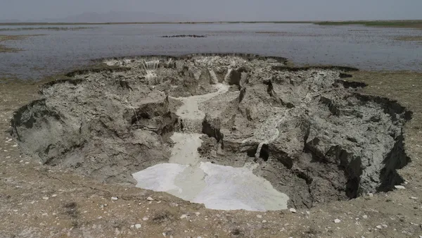 saganak-yagislar-yeterli-oldu-mu-konya-ovasi-can-cekisiyor-yogun-bakimdaki-hasta-gibi-1648107945542.jpg Sağanak yağışlar yeterli oldu mu? Konya Ovası can çekişiyor: yoğun bakımdaki hasta gibi-10