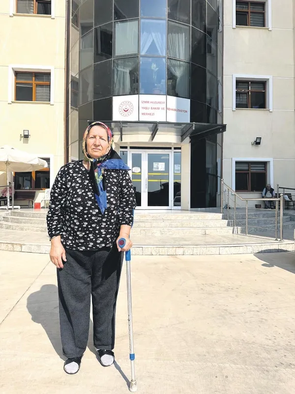 1694208203313.jpeg Bu kadarı şeytanın akılına gelmez! Kendini sosyal güvenlik uzmanı olarak tanıttı: Foyasını annesi ortaya çıkarttı-5