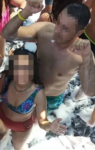 Sosyal medya hesaplarında paylaşılan köpük partisi fotoğrafları boşanma delili sayıldı!