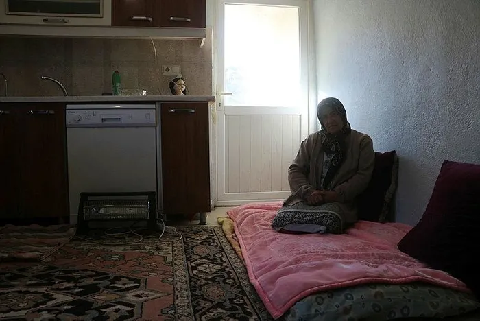 bu-acinin-taha-otesi-yok-1705100428245.jpeg Depremde hayatını kaybeden Taha Duymaz'ın acılı annesi: "Taha’nın mutfağından başka yerde uyuyamıyorum"-3