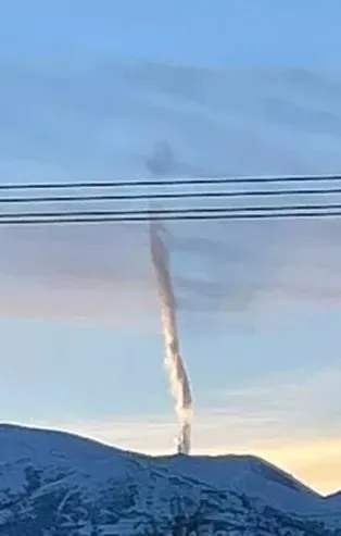 ABD'de alarm! Dünya bu görüntüleri konuşuyor! UFO mu gizli Rus silahı mı?