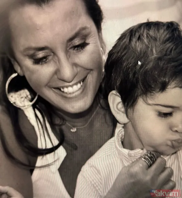 Perihan Savaş Ve Torunu Fahri Efe