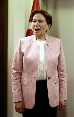 Şok iddia: "Meral Akşener ile FETÖ'cü Abdullah Aymaz görüşüyordu"