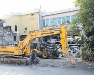 Bakırköy’de olaylı yıkım!