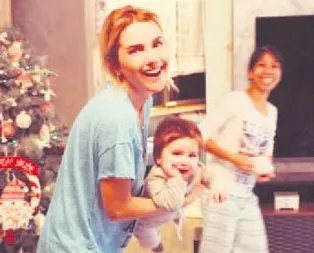 Ece Erken’e VIP dadı