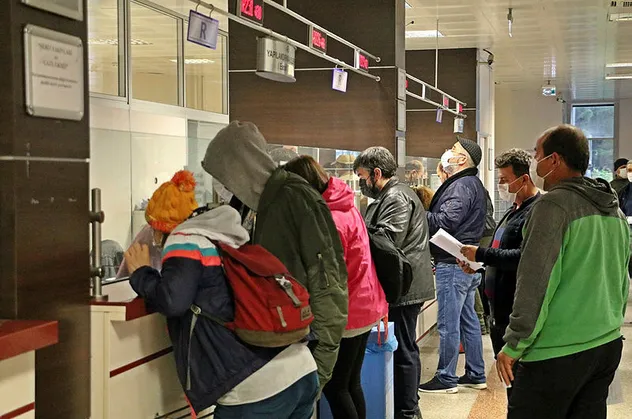 Borcu olanlar dikkat! 31 Aralık'ta sona eriyor! Vatandaşlar akın etti | e-Devlet borç yapılandırma nasıl yapılır?