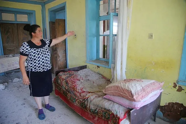 Son dakika: Ermenistan, Azerbaycan sınırındaki sivil yerleşimleri hedef aldı!-2