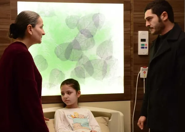 Burak Deniz ve Alina Boz'dan bomba sahne! "Ben sana aşık oldum bayan..."-3