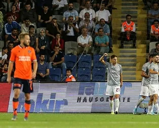 Başakşehir turu zora soktu | Başakşehir: 0 - Olympiakos: 1 Maç sonucu