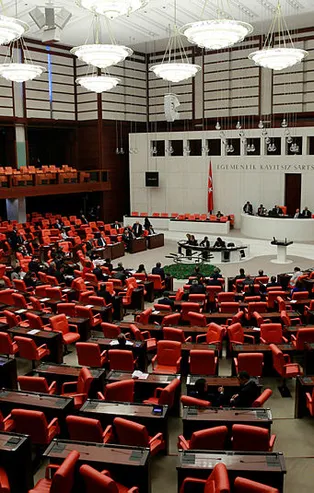 Son dakika: Yargı Reformu komisyonda!