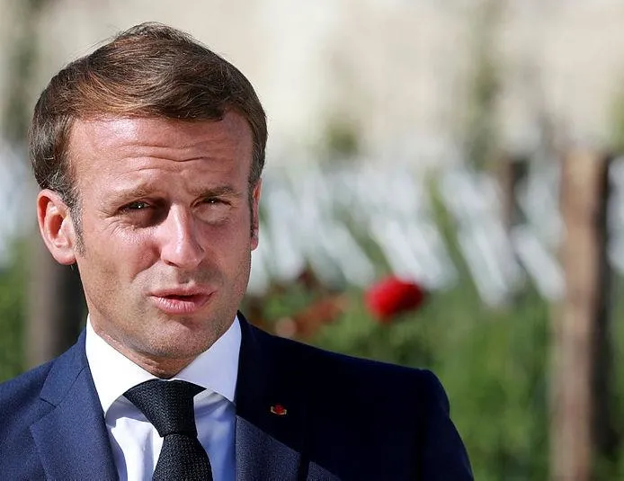 Macron İslam karşıtlığı ile prim peşinde!