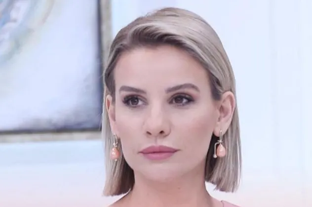 Esra Erol SON BÖLÜM TEKRAR İZLE 19 Şubat 2021 Cuma | YOUTUBE linki Sevgi ve Mehmet'in bitmeyen kavgasında şok itiraf
