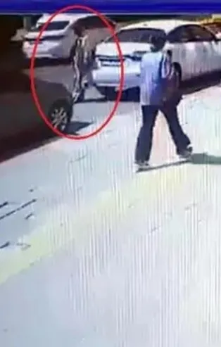 Ankara'da freni boşalan EGO otobüsü dehşet saçtı! 5 araç pert, 1 yaralı