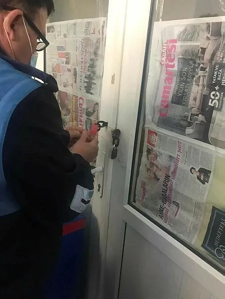 Kumarbazlar kıraathaneyi manava çevirdi: Batak partisi düzenledi-5