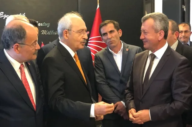 CHP'li Tahir Şahin'den kurultay çağrısı