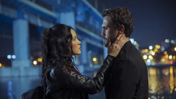 cukur-76-yeni-bolum-fragmani-yayina-girdi-mi-akin-duyduklarinin-ardindan-buyuk-sok-yasiyor-1573505181228.jpg Çukur 76. yeni bölüm fragmanı yayına girdi mi? Akın duyduklarının ardından büyük şok yaşıyor!-3