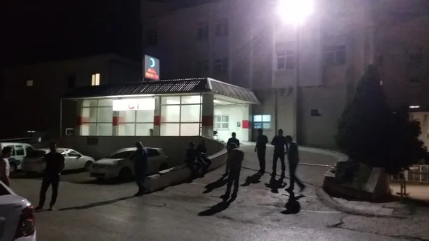 Kırklareli Lüleburgaz Devlet Hastanesi karantina altına alındı! Hastaneye böyle getirildiler-3