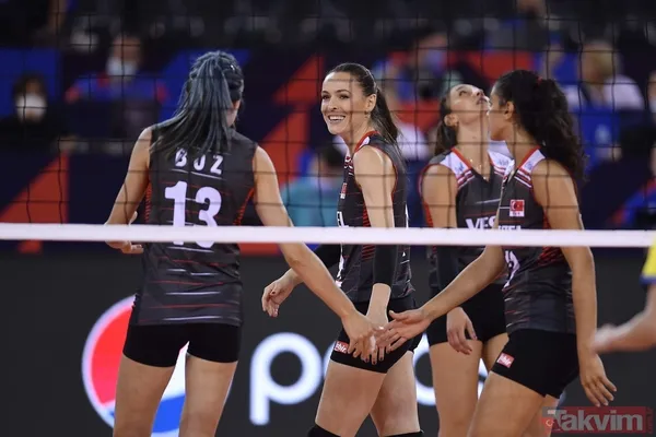 Filenin Sultanları 2021 CEV Kadınlar Avrupa Şampiyonası ilk maçında Romanya'yı 3-1 yendi - 38