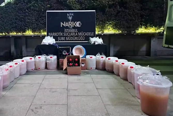 442 kilo metamfetamin ele geçirildi