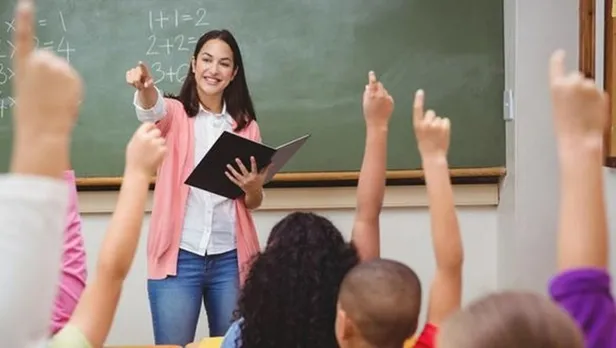 Öğretmenler Günü hediye fikirleri kadın öğretmene alınacak hediyeler-3