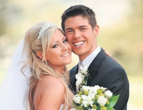 Evlenen çiftlere devletten 32.788 TL