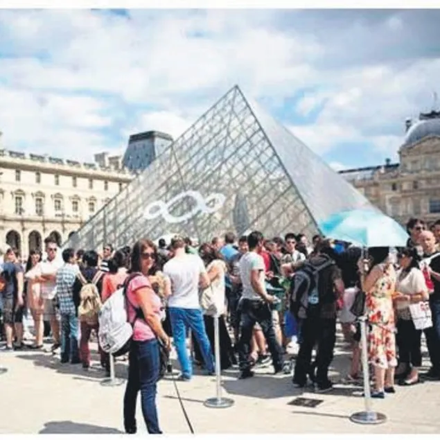 Louvre zamlandı