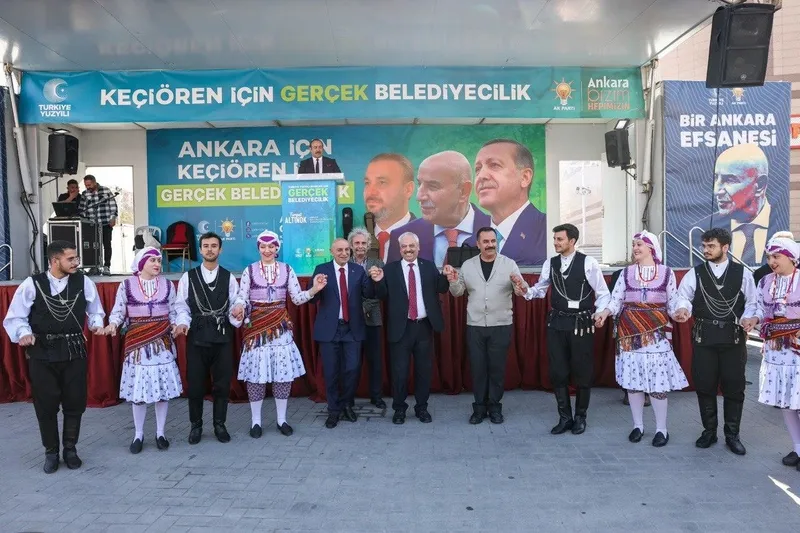 cumhur-ittifaki-abb-baskan-adayi-turgut-altinoktan-metro-ve-istihdam-sozu-ankarayi-dunya-baskenti-yapacagiz-1709130102231.jpeg Cumhur İttifakı ABB Başkan Adayı Turgut Altınok'tan metro ve istihdam sözü: Ankara'yı dünya başkenti yapacağız-5