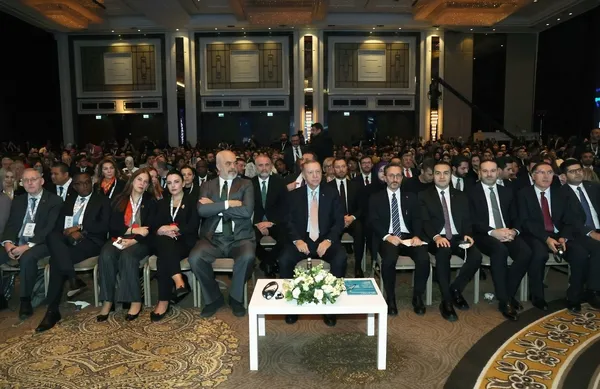 son-dakika-tahil-koridoru-icin-onemli-temas-baskan-erdogan-pazar-gunu-putin-ve-zelenski-ile-gorusecegim-1670578592541.jpg Son dakika: Yunanistan'ı destekleyen ABD'ye sert sözler! Başkan Erdoğan: Provokatif girişimlere eyvallah etmedik, etmeyeceğiz-4