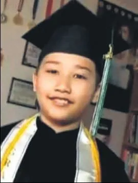 14 yaşında üniversite bitirdi