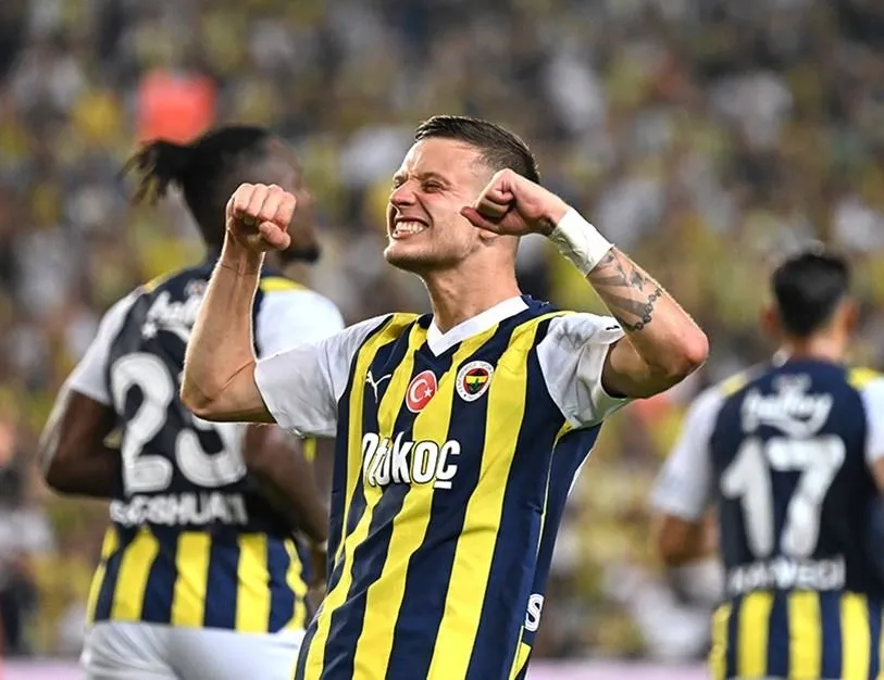 Szymanski’ye 7-24 gözaltı