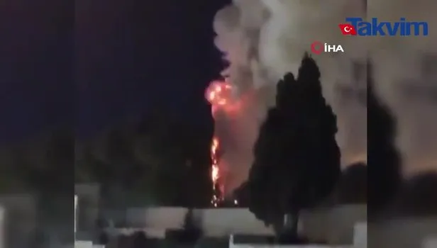İsrail’in işgali altındaki Kudüs’te bulunan Mescid-i Aksa’nın bahçesinde korkutan yangın