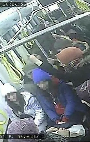 Çorum'da halk otobüsünde iki genç kıza cinsel taciz skandalı!