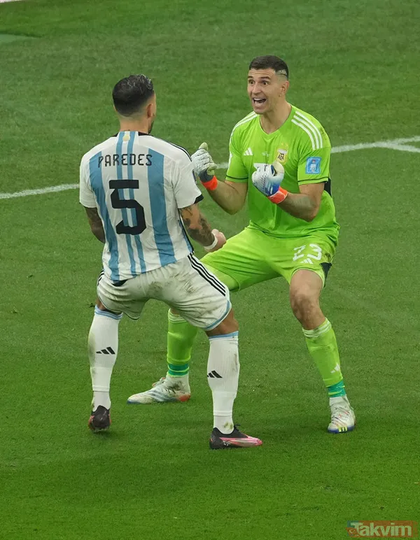 Emiliano Martinez’den müthiş akıl oyunları! Arjantin- Fransa maçında öyle şeyler yaptı ki çok şaşıracaksınız - 24