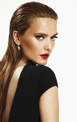 Demet Akalın: Aklımı peynir ekmekle yemedim