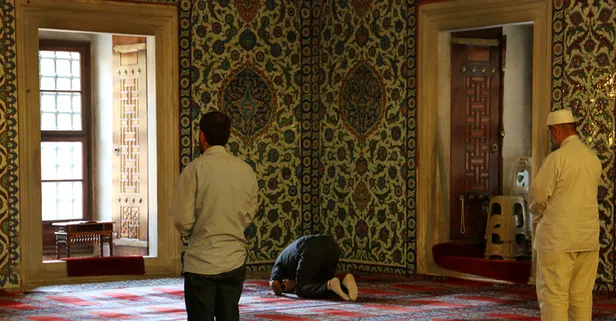 🙌Diyanet teravih namazı en az kaç rekat kılınır? 🙏Teravih namazı 8 rekatta bir selam verilerek kılınır mı? Teravih namazı 8 rekat kılınır mı?