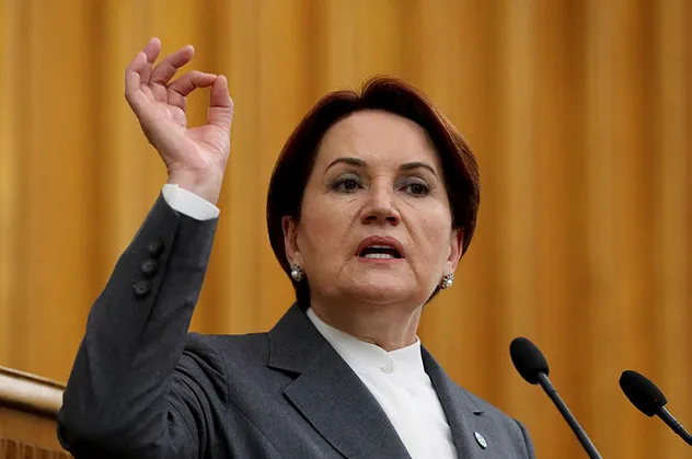 Akdeniz'den de Türkiye'den de haberi yok! Meral Akşener Türkiye'nin Doğu Akdeniz'deki gaz arama faaliyetlerinden habersiz!