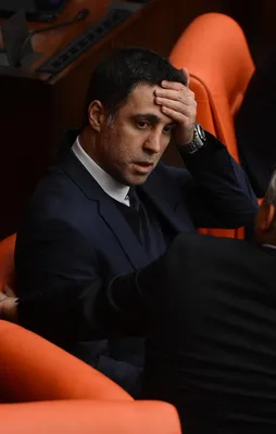 Hakan Şükür "turuncu" listede